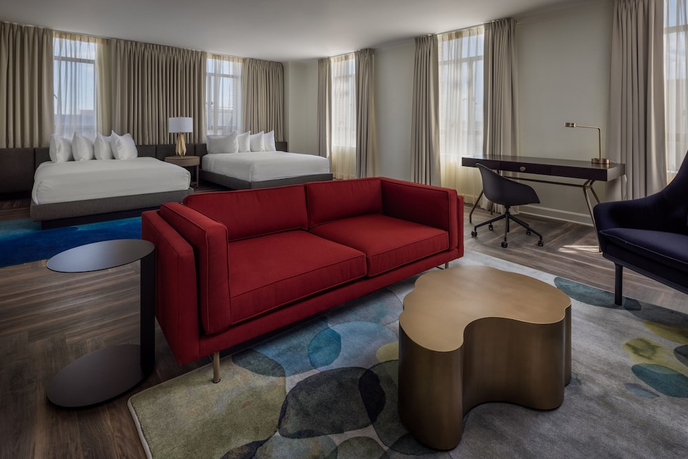 hotel deco omaha tapestry collection by hilton