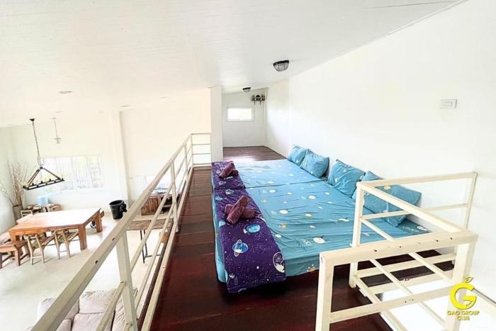 gao sailor mezz beachfront