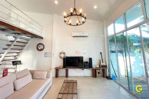 gao sailor mezz beachfront