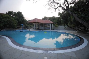 The Bhagvati Resort,,3 star