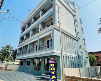 royal beach inn puri