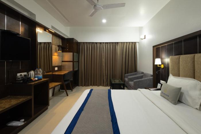 pravasa stay by sapphire