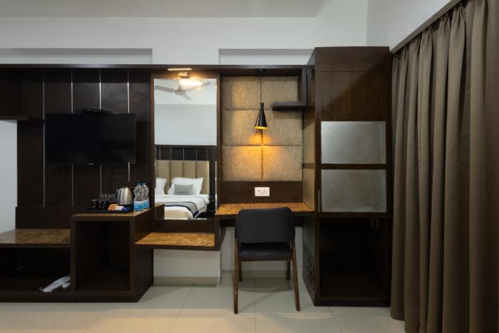 pravasa stay by sapphire