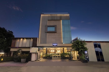 keys lite by lemon tree hotels ajmer