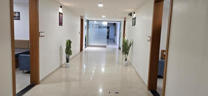 hotel royal elite