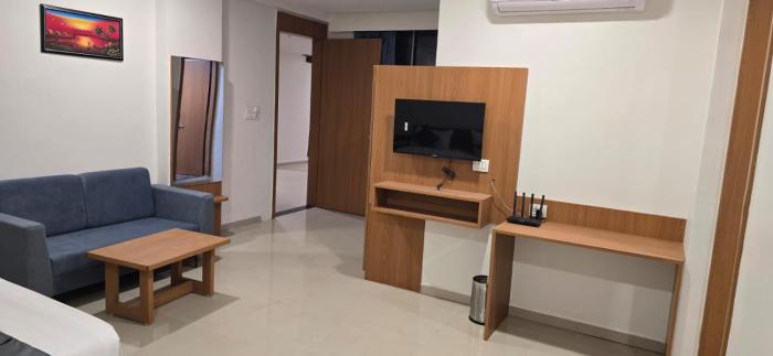 hotel royal elite
