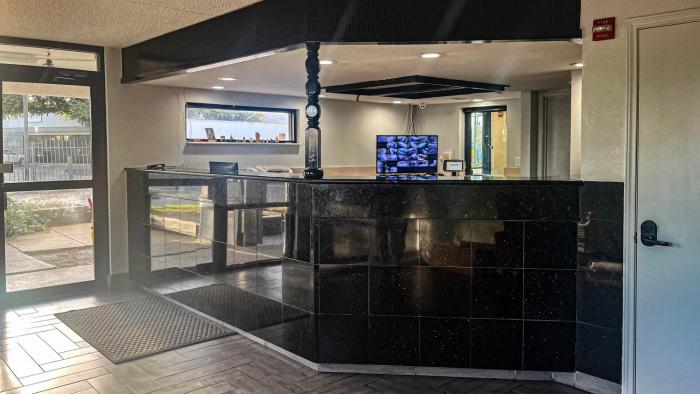studio 6 suites dallas tx loop 12 west