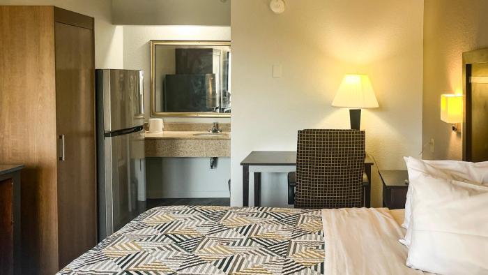 studio 6 suites dallas tx loop 12 west