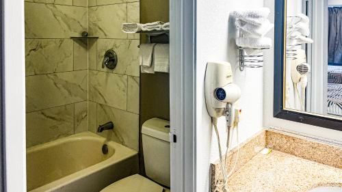studio 6 suites dallas tx loop 12 west