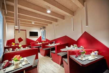 Hospitality Hotel Palermo,,3 star