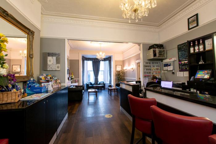 the grosvenor plymouth