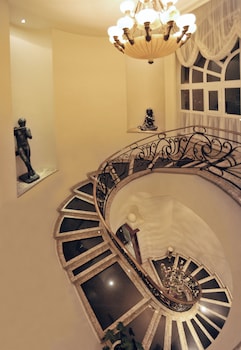 the green park boutique hotel and grand suites chapultepec parkfront
