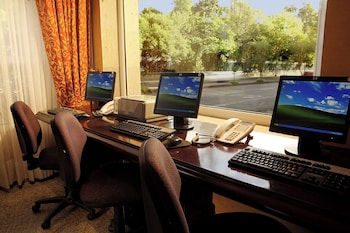 the green park boutique hotel and grand suites chapultepec parkfront