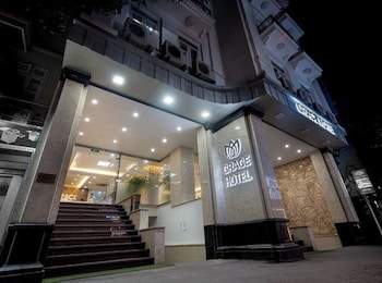 grace hotel and residence