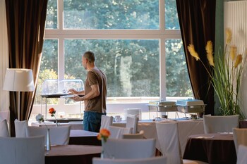 hotel and spa vacances bleues villa marlioz