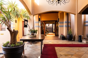 premier hotel anta boga