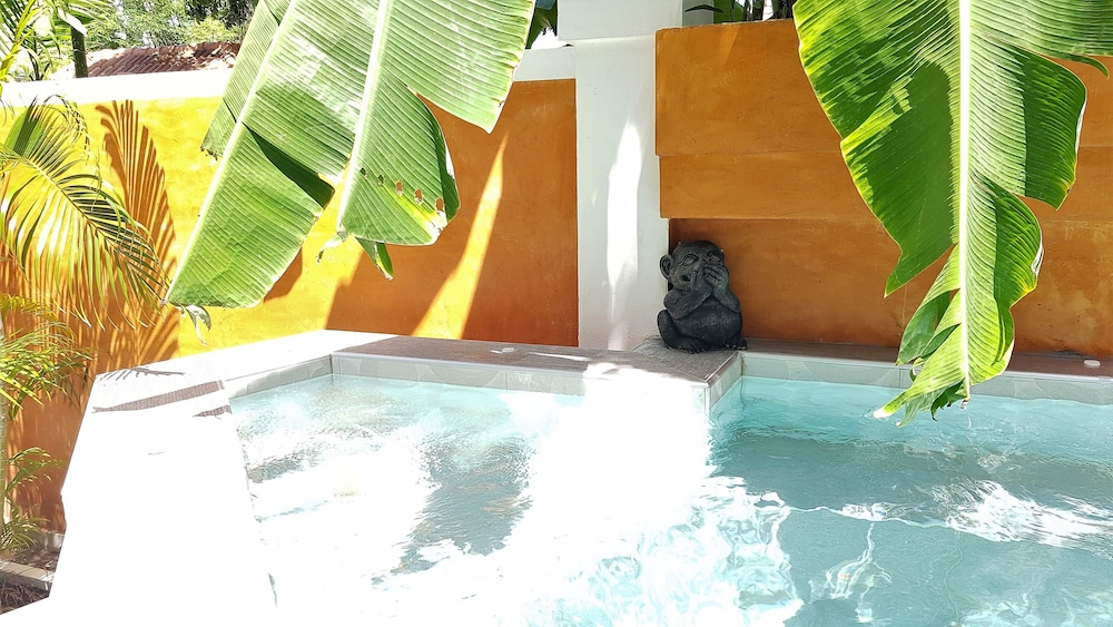 yailand luxury pool villa pattaya walking street