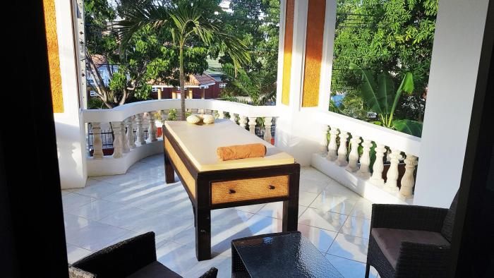 yailand luxury pool villa pattaya walking street
