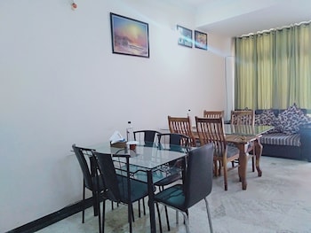 Happy Stay Service Apartment,,3 star
