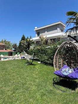 osh hotel luxury