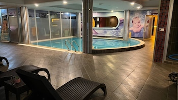 osh hotel luxury