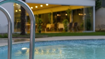 osh hotel luxury