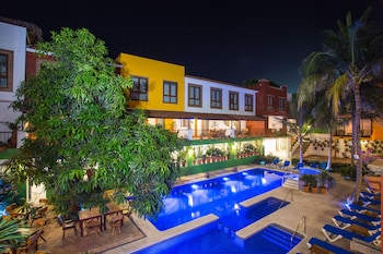 casa loteria sayulita family boutique hotel with restaurant rooftop yoga pool and free parking 3 min to beach