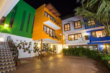 casa loteria sayulita family boutique hotel with restaurant rooftop yoga pool and free parking 3 min to beach
