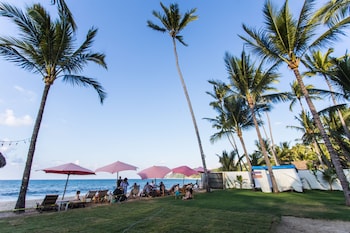 casa loteria sayulita family boutique hotel with restaurant rooftop yoga pool and free parking 3 min to beach