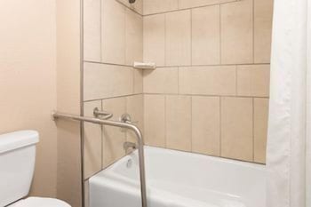 Asheville Airport Inn,,2 star