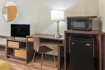 Asheville Airport Inn,,2 star