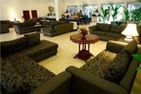 catamaran beach hotel