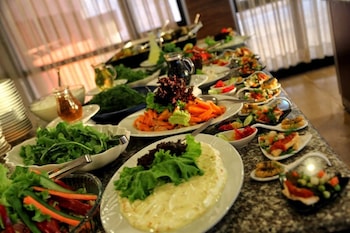 cesme farm hotel