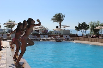 cesme farm hotel