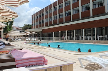 cesme farm hotel