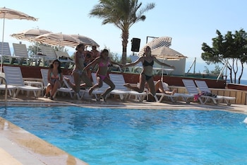 cesme farm hotel