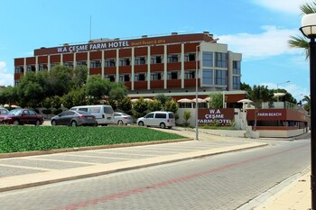 cesme farm hotel