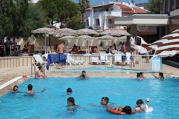 cesme farm hotel
