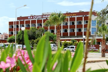 cesme farm hotel