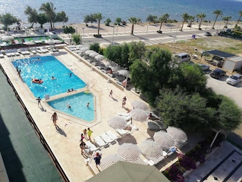 cesme farm hotel