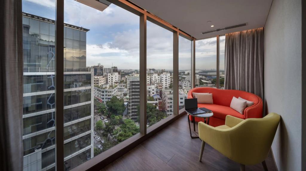 hyatt place dhaka uttara
