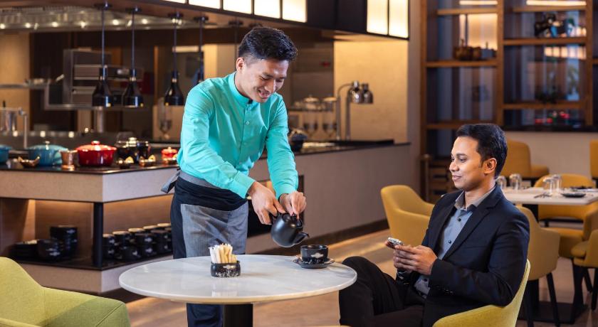 hyatt place dhaka uttara