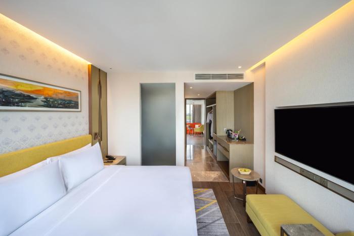 hyatt place dhaka uttara