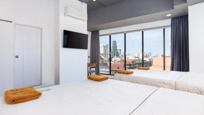 sky hotel central phnom penh rooms and apartments