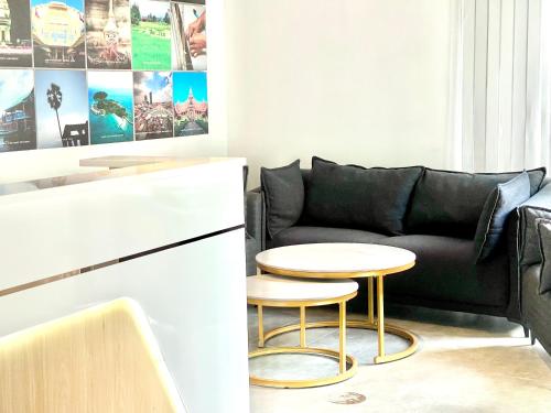 sky hotel central phnom penh rooms and apartments