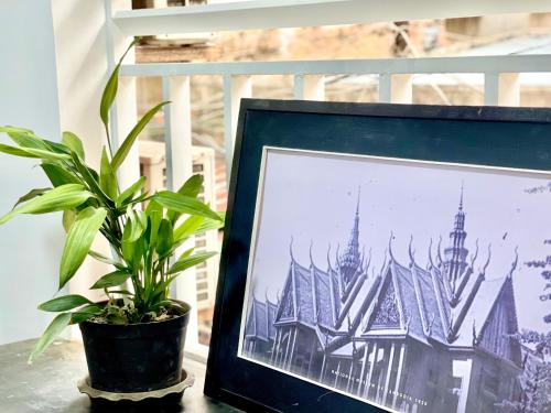 sky hotel central phnom penh rooms and apartments