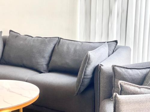 sky hotel central phnom penh rooms and apartments