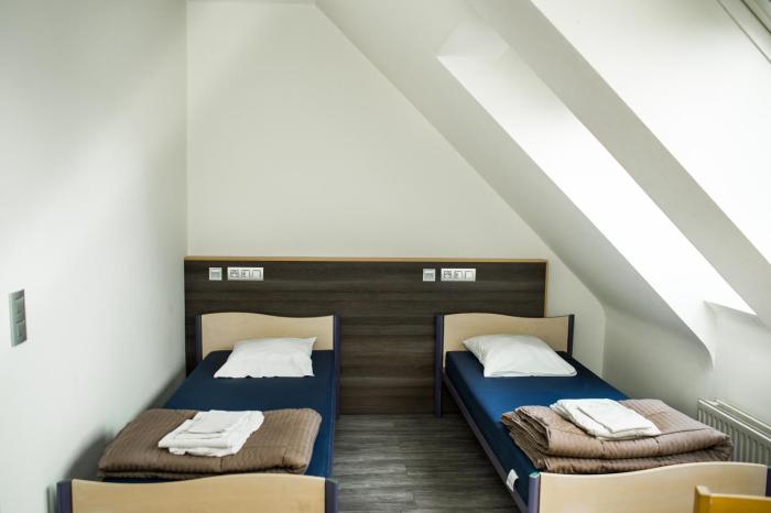 generation europe youth hostel