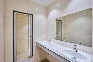 generation europe youth hostel