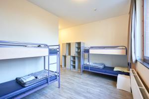 generation europe youth hostel